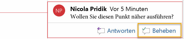 Screenshot eines Kommentars in Word mit markiertem Punkt Beheben in der Sprechblase