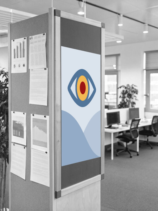 Fotorealistisches KI-Bild: Rechteckige Säule mit Aushängen in einem großen Büro. Auf einer Seite befindet sich ein Platzhaltergrafik mit einem Auge